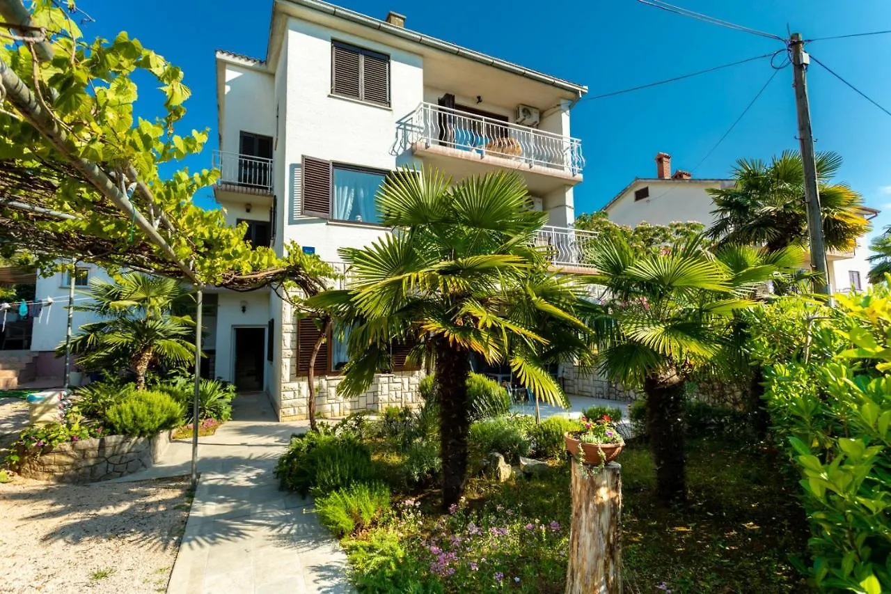 Apartment Marica Malinska