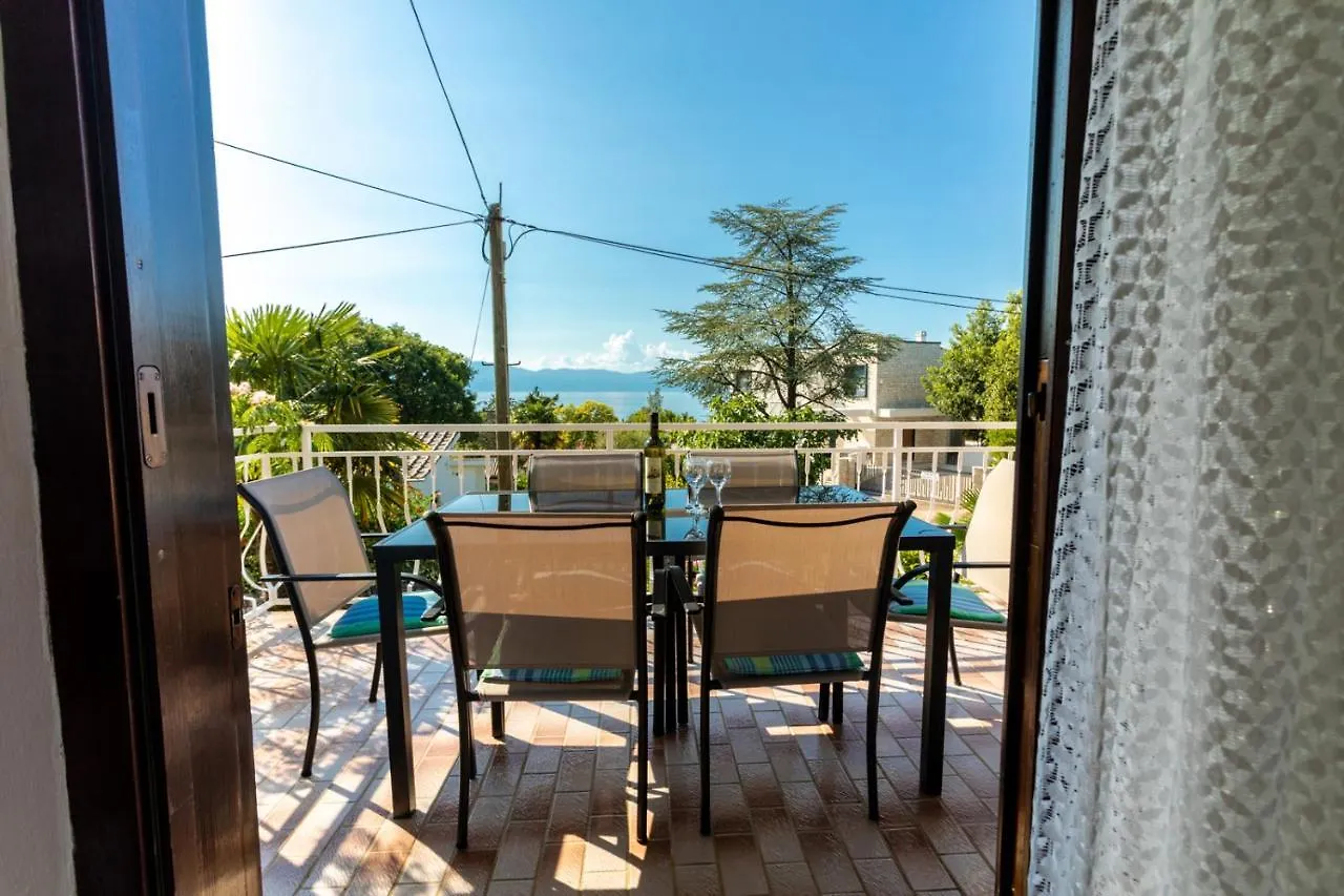 Apartment Marica Malinska